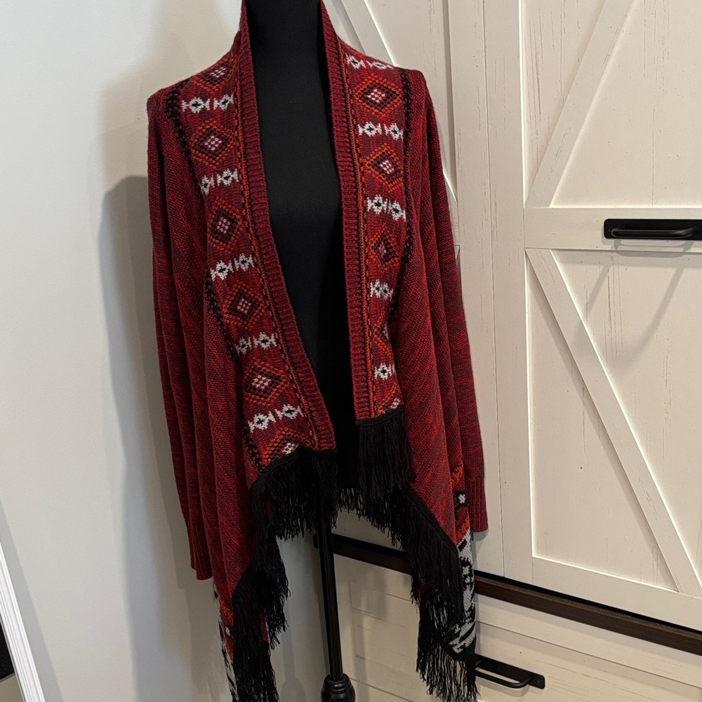 Boho Maurices Burgundy and Black Fringe Cardigan - Picture 4 of 12